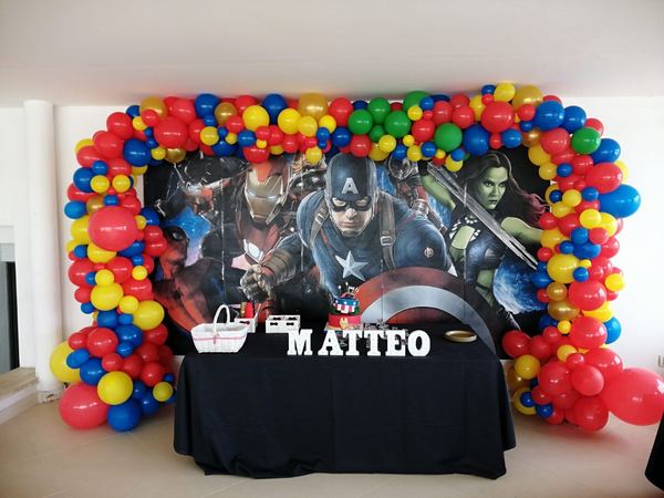 Compleanno di Matteo a tema supereroi